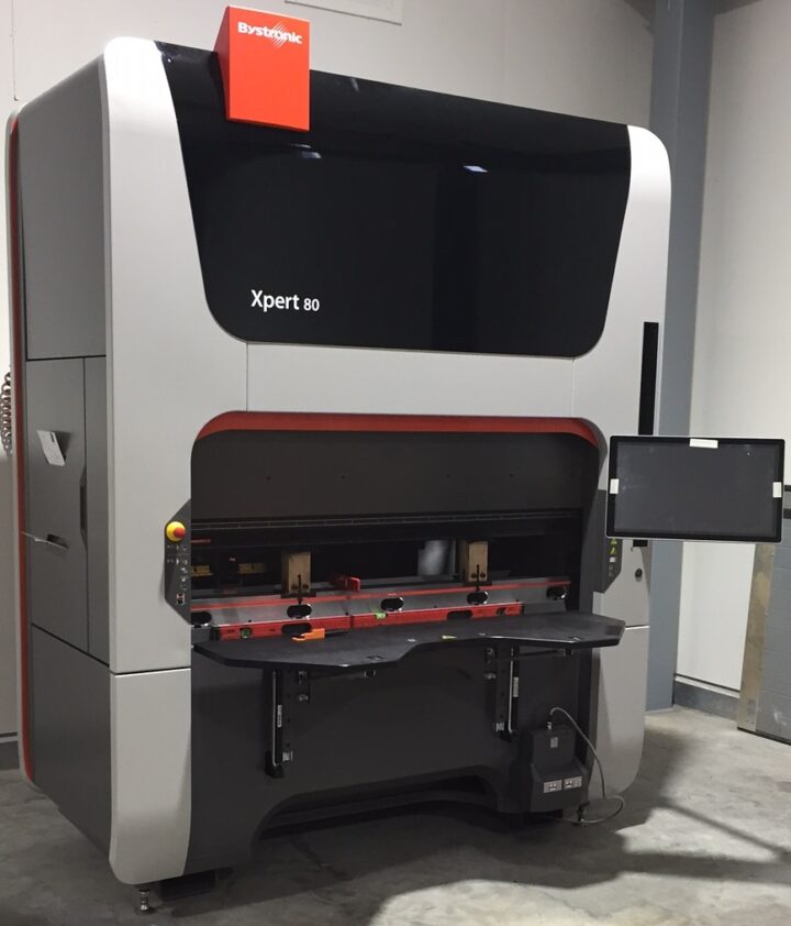 Särmäyspuristin Bystronic Xpert 80/1530